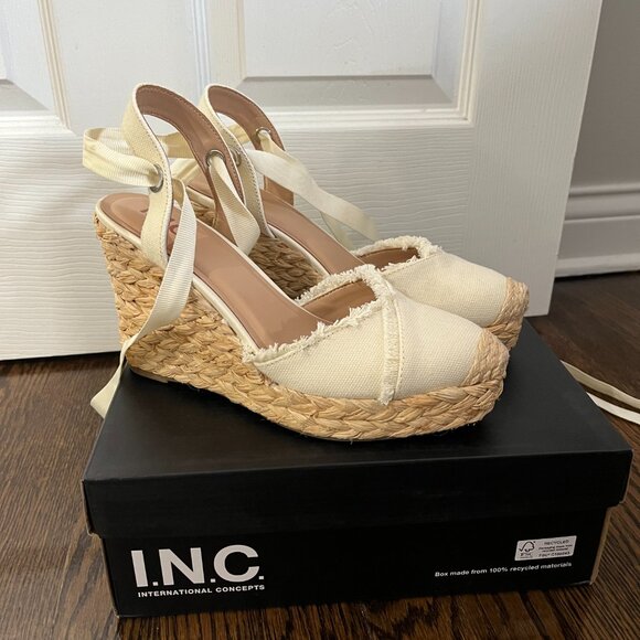I.N.C. Moniquee White Canvas Espadrille Wedge Sandals | Size 8.5 - Picture 2 of 7